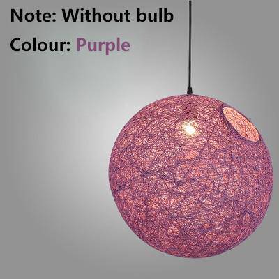 Suspension en boule de tissu de couleur Wicker